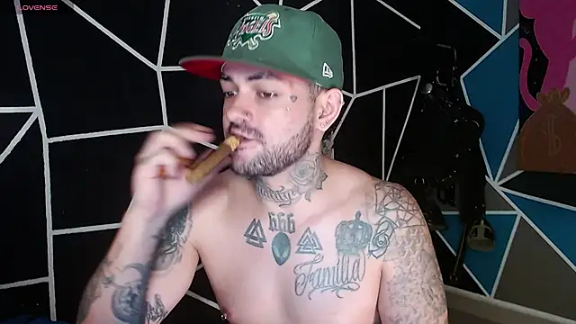 nicolastorres99 online show from October 2025 02:26:01 AM