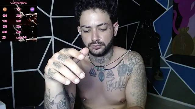 nicolastorres99 online show from November 2025 12:16:01 PM