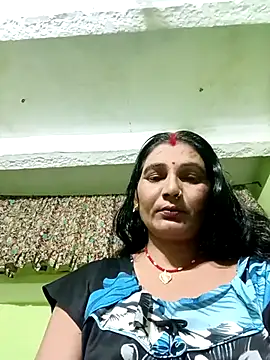 Snapshot of ZIVAA chatting on May 2026 05:17:02 PM ZIVAA online show from May 2026 05:17:02 PM