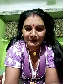 Snapshot of ZIVAA chatting on May 2026 06:30:02 AM ZIVAA online show from May 2026 06:30:02 AM