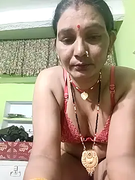 Snapshot of ZIVAA chatting on May 2026 07:15:01 PM ZIVAA online show from May 2026 07:15:01 PM