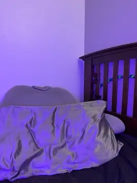 dieseldame1313 online show from September 2025 06:30:02 AM