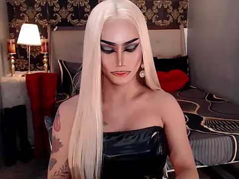 RhondaFlirtyDOM online show from February 2026 01:54:01 AM