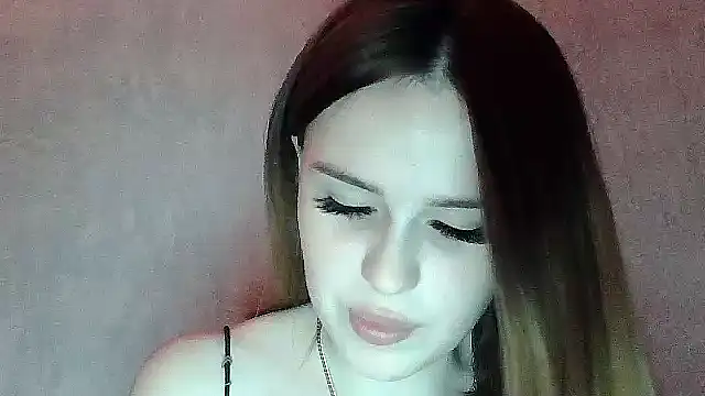 SweetLoraa online show from November 2025 04:51:01 PM