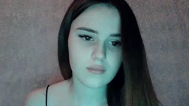 Snapshot of SweetLoraa chatting on March 2026 05:52:01 PM SweetLoraa online show from March 2026 05:52:01 PM