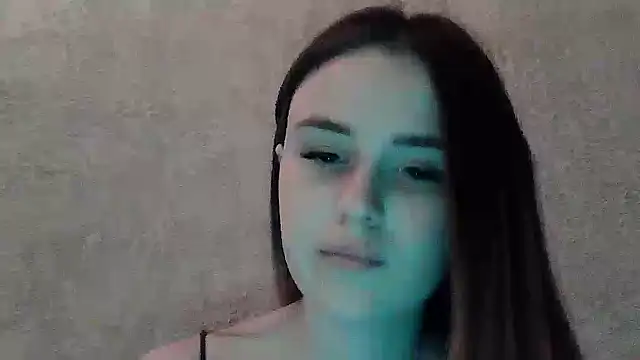 Snapshot of SweetLoraa chatting on March 2026 05:20:02 PM SweetLoraa online show from March 2026 05:20:02 PM