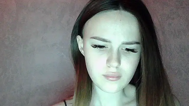 Snapshot of SweetLoraa chatting on March 2026 04:07:02 PM SweetLoraa online show from March 2026 04:07:02 PM