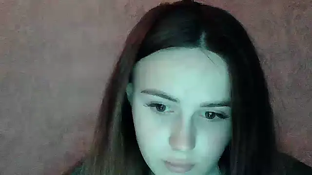 Snapshot of SweetLoraa chatting on April 2026 08:24:02 PM SweetLoraa online show from April 2026 08:24:02 PM