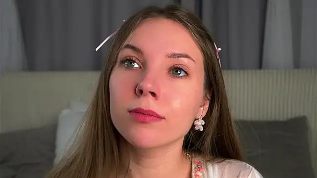 Snapshot of KarriBrownd chatting on November 2025 01:11:01 AM KarriBrownd online show from November 2025 01:11:01 AM