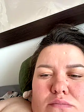 SunnyLeila2101 online show from September 2025 09:42:02 AM