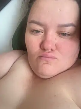 SunnyLeila2101 online show from September 2025 05:40:01 AM