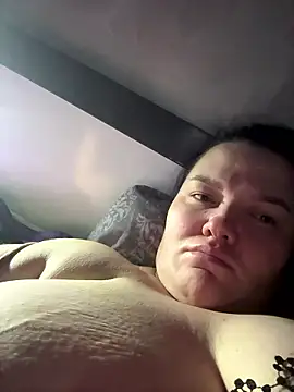 SunnyLeila2101 online show from January 2026 09:52:02 PM