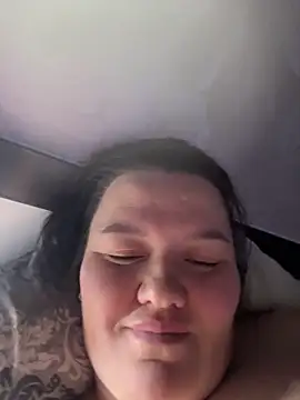 SunnyLeila2101 online show from March 2026 07:08:01 PM