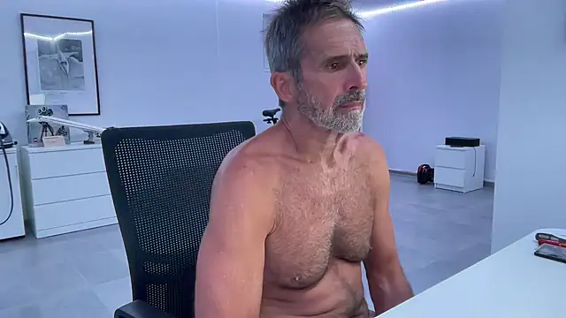 cumwithbrad online show from September 2025 02:29:02 PM