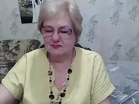 Renata62011 online show from May 2026 03:09:02 PM