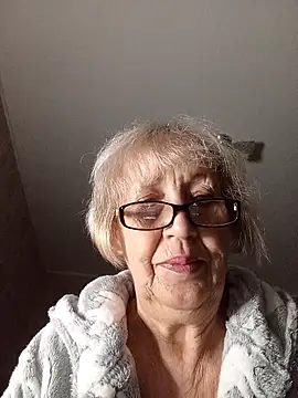 Anatolia5961 online show from November 2025 10:14:01 PM