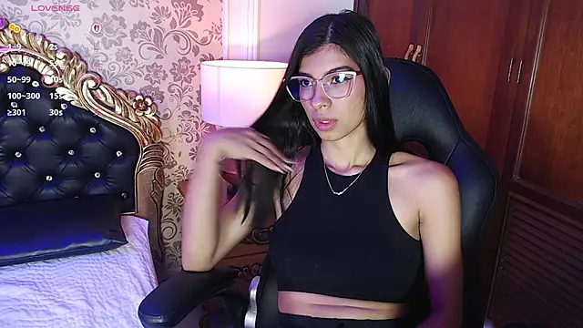 Lola Pierce online show from September 2025 11:58:01 AM