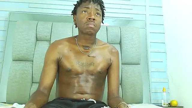 Snapshot of Black_Fire10 chatting on September 2025 06:41:02 PM Black Fire10 online show from September 2025 06:41:02 PM