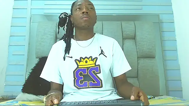 Snapshot of Black_Fire10 chatting on September 2025 08:00:02 PM Black Fire10 online show from September 2025 08:00:02 PM