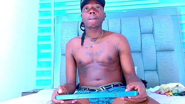 Snapshot of Black_Fire10 chatting on September 2025 07:41:01 PM Black Fire10 online show from September 2025 07:41:01 PM