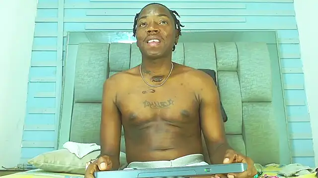 Snapshot of Black_Fire10 chatting on October 2025 07:48:02 PM Black Fire10 online show from October 2025 07:48:02 PM