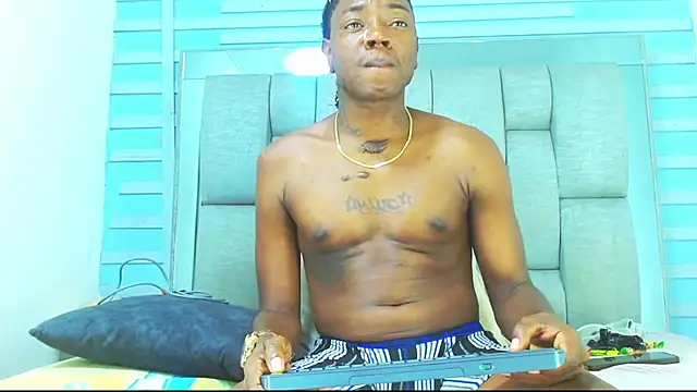 Snapshot of Black_Fire10 chatting on October 2025 07:37:02 PM Black Fire10 online show from October 2025 07:37:02 PM