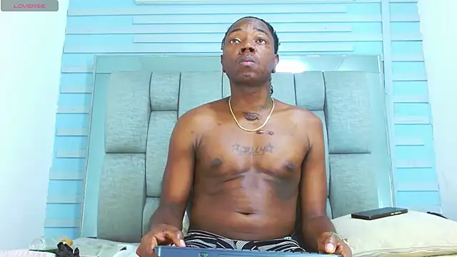 Snapshot of Black_Fire10 chatting on October 2025 08:32:01 PM Black Fire10 online show from October 2025 08:32:01 PM