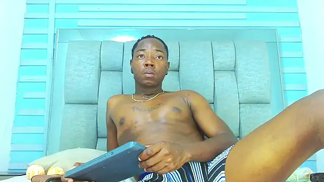 Snapshot of Black_Fire10 chatting on November 2025 07:59:01 PM Black Fire10 online show from November 2025 07:59:01 PM