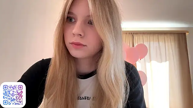 FruityXo online show from September 2025 08:38:02 AM