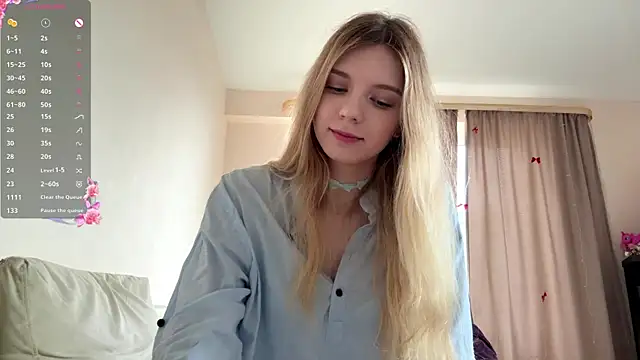 FruityXo online show from June 2026 11:01:02 AM
