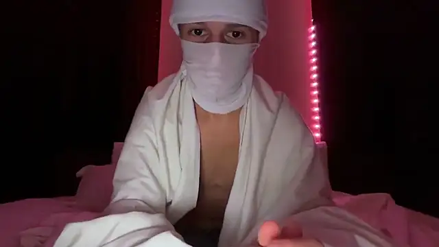 holydirt luxeno1 online show from October 2025 06:27:02 PM