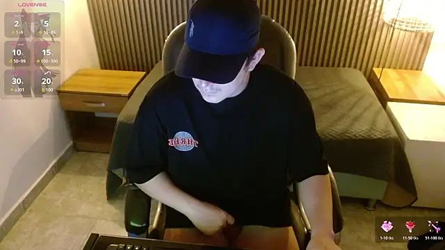 Lancelot 19 online show from October 2025 04:45:01 AM