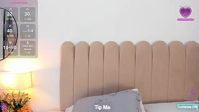 Snapshot of Jasmin_hamdan chatting on October 2025 09:23:01 PM Jasmin hamdan online show from October 2025 09:23:01 PM