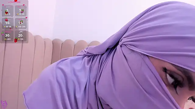 Snapshot of Jasmin_hamdan chatting on October 2025 06:39:02 PM Jasmin hamdan online show from October 2025 06:39:02 PM