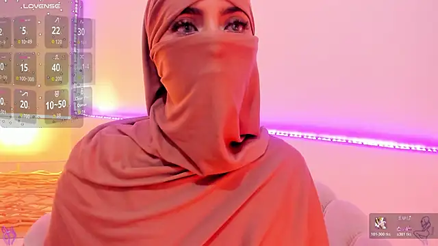 Snapshot of Jasmin_hamdan chatting on November 2025 07:45:02 PM Jasmin hamdan online show from November 2025 07:45:02 PM