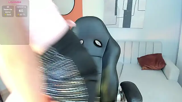 marie bass online show from October 2025 11:41:02 AM