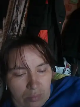 Romashka33011 online show from November 2025 07:51:01 AM