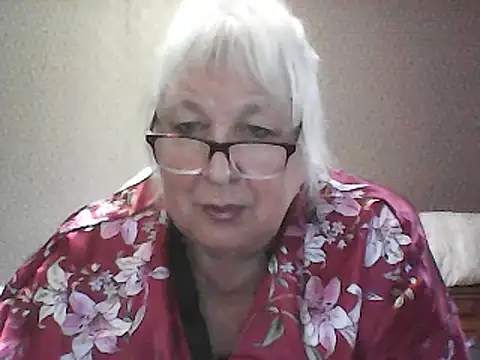 Alexia64231 online show from September 2025 02:27:02 PM