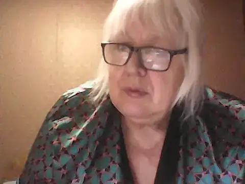 Alexia64231 online show from February 2026 07:04:02 PM