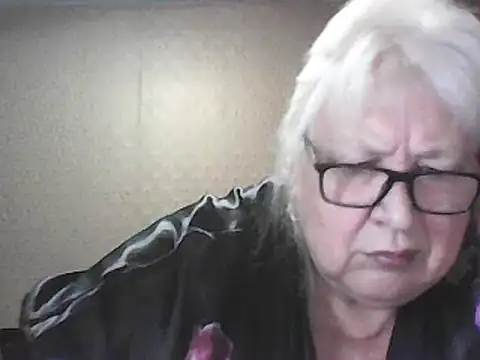 Alexia64231 online show from April 2026 12:35:01 AM