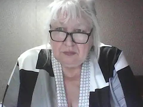 Snapshot of Alexia64231 chatting on April 2026 02:14:01 AM Alexia64231 online show from April 2026 02:14:01 AM