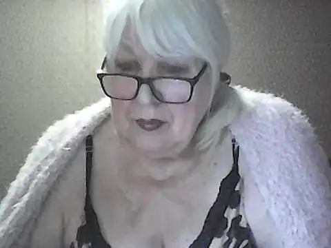 Snapshot of Alexia64231 chatting on April 2026 02:48:02 PM Alexia64231 online show from April 2026 02:48:02 PM