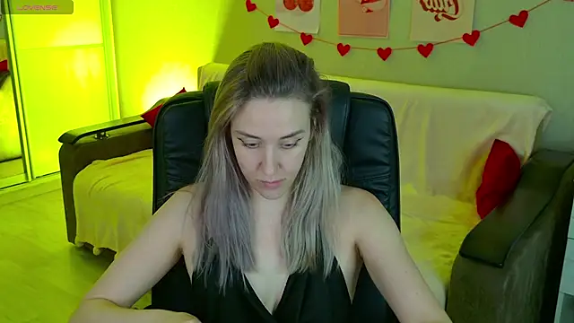 Free Harmony online show from October 2025 07:15:01 PM