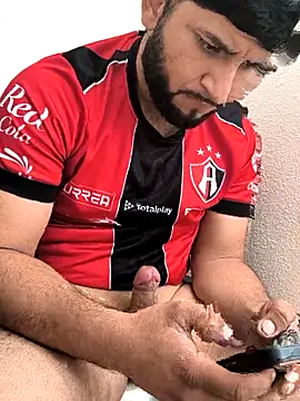 Julians26ne online show from April 2026 09:34:03 PM