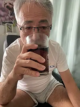 gholly2007 online show from April 2026 05:08:01 AM