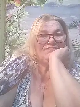 Snapshot of MargaritaSweet51 chatting on November 2025 10:21:01 PM MargaritaSweet51 online show from November 2025 10:21:01 PM