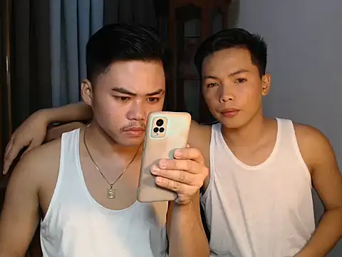 hot emman online show from September 2025 12:49:02 PM