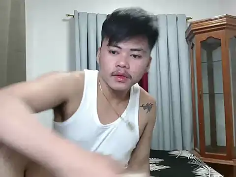 hot emman online show from October 2025 11:56:02 PM