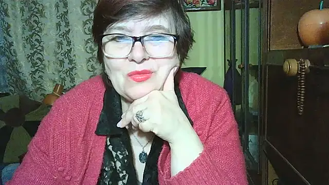 Snapshot of VeronicaGold511 chatting on February 2026 04:09:01 AM VeronicaGold511 online show from February 2026 04:09:01 AM