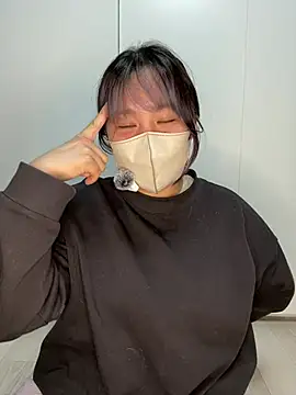 Snapshot of ichika_muu chatting on April 2026 01:15:02 PM ichika muu online show from April 2026 01:15:02 PM